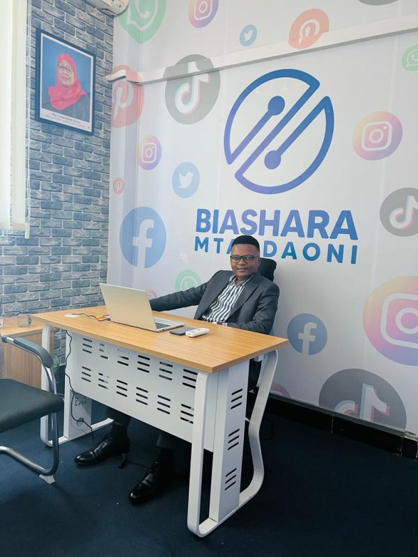 Biashara Mtandaoni — ofisi